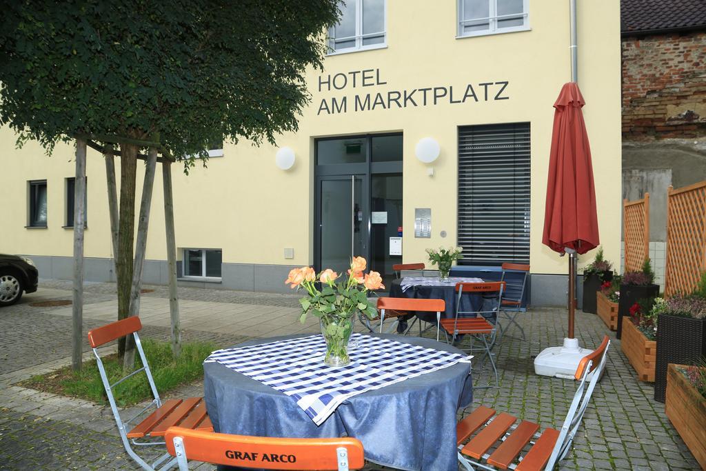 Hotel Am Marktplatz Gangkofen ภายนอก รูปภาพ