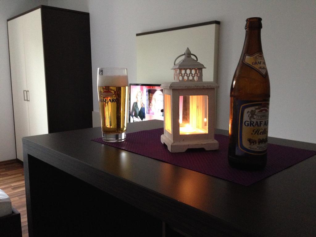Hotel Am Marktplatz Gangkofen ห้อง รูปภาพ
